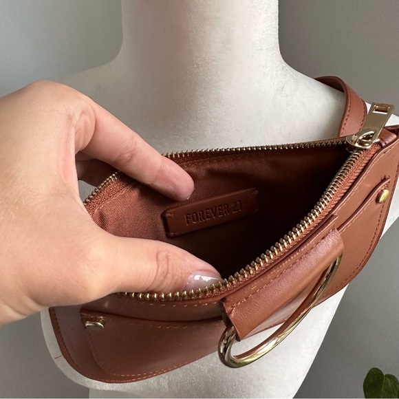 [Perfect Condition] - Belt bag with gold ring​​ - Picture 6 of 6